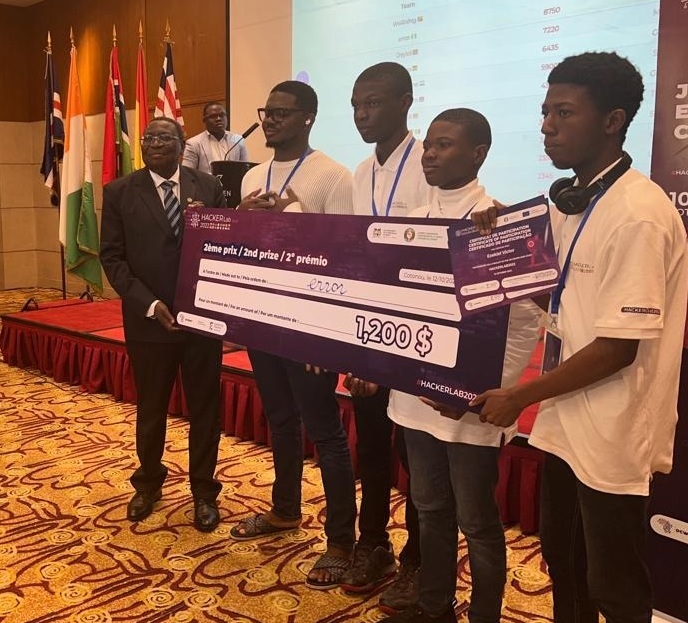 Clôture de la finale du concours ‘’HACKERlab 2022 ’’ : le Bénin occupe la première place.
